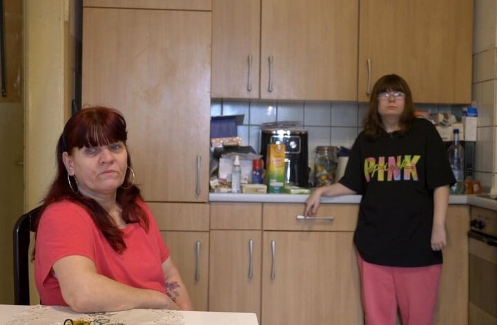 Neben Pascal waren auch Mama Petra und Schwester Selina zu sehen.  © RTLZWEI
